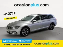 Gris Usado 2020 VW Passat Executive Familiar | 24.190 € (Un poco caro)