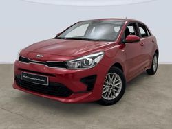 Rojo Usado 2021 Kia Rio Berlina | 13.295 € (Precio justo)