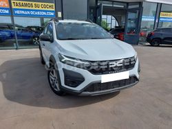 Blanco Usado 2023 Dacia Sandero Essentiel Utilitario | 13.100 € (Precio justo)