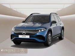 Azul Nuevo 2024 Mercedes EQB250+ AMG SUV | 51.318 € (Un poco caro)