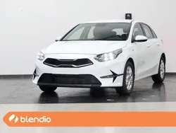 Usado 2023 Kia Ceed | 18.340 € (Precio justo)
