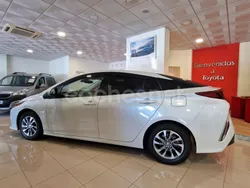 Blanco Usado 2022 Toyota Prius Advance Utilitario | 21.990 € (Buen precio)