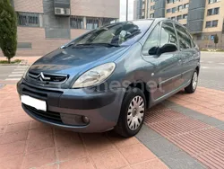 Gris / plata Usado 2006 Citroën Xsara Picasso Exclusive Monovolumen | 3220 € (Precio justo)