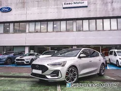 Gris Usado 2023 Ford Focus ST-Line X Familiar | 27.900 € (Caro)