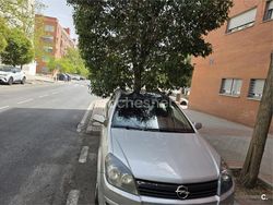 Gris / plata Usado 2005 Opel Astra Elegance Familiar | 2400 € (Precio justo)