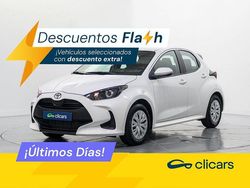Blanco Nuevo 2024 Toyota Yaris Hybrid Active Berlina | 21.990 € (Precio justo)