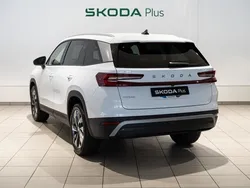 Blanco Nuevo 2024 Skoda Kodiaq Selection SUV | 43.990 € (Un poco caro)