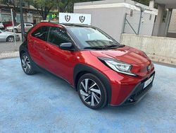 Rojo Usado 2022 Toyota Aygo X Edition SUV | 15.400 €