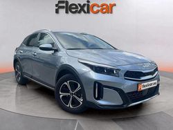 Gris Usado 2023 Kia XCeed SUV | 20.990 € (Precio justo)