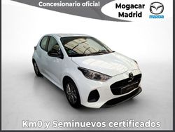 Blanco Usado 2024 Mazda 2 Exclusive-Line Berlina | 21.900 € (Precio justo)