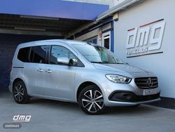 Gris / plata Usado 2023 Mercedes T180 Monovolumen | 26.900 € (Precio justo)