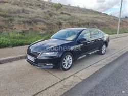 Usado 2018 Skoda Superb SportlinePlus Berlina | 17.000 € (Precio justo)