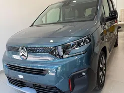 Azul Nuevo 2025 Citroën Berlingo Monovolumen | 30.990 € (Un poco caro)