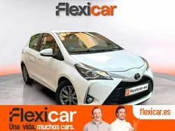 Blanco Usado 2019 Toyota Yaris Active Berlina | 13.490 € (Un poco caro)