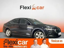 Negro Usado 2021 Skoda Octavia Style Berlina | 16.990 € (Precio justo)