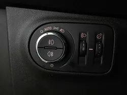 Blanco Usado 2019 Opel Corsa Selective Utilitario | 8999 € (Precio justo)