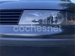 Negro Usado 2005 Seat Leon Stella Berlina | 400 €