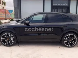 Negro Usado 2020 Porsche Cayenne Turbo SUV | 74.999 € (Precio justo)