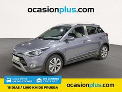 Gris Usado 2017 Hyundai i20 Active Utilitario | 13.390 € (Caro)
