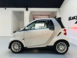 Gris / plata Usado 2008 Smart ForTwo Cabrio Passion Descapotable | 7999 € (Caro)