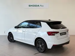 Blanco Usado 2024 Skoda Fabia | 17.990 € (Precio justo)