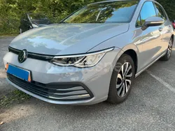 Gris / plata Usado 2022 VW Golf VIII Style Berlina | 23.900 € (Precio justo)