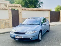 Azul Usado 2002 Renault Laguna II Privilege Berlina | 2499 € (Precio justo)