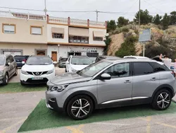 Gris / plata Usado 2020 Peugeot 3008 Active SUV | 16.900 € (Un poco caro)
