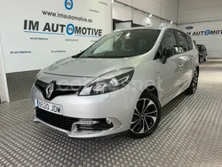 Gris / plata Usado 2015 Renault Grand Scénic III Bose Edition Monovolumen | 10.990 € (Precio justo)