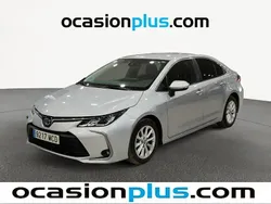 Gris Usado 2022 Toyota Corolla Business Edition Berlina | 17.273 € (Buen precio)