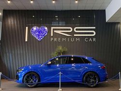 Azul Nuevo 2025 Audi Q8 Performance SUV | 199.890 €