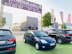 Azul Usado 2004 Ford Fiesta Ghia Utilitario | 2899 € (Precio justo)