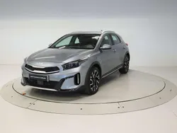 Gris Usado 2023 Kia XCeed SUV | 25.555 € (Precio justo)