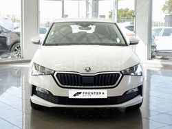 Blanco Usado 2021 Skoda Scala Active Utilitario | 14.500 € (Un poco caro)