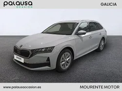 Blanco Usado 2025 Skoda Octavia Familiar | 31.900 € (Precio justo)