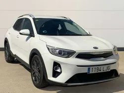 Usado 2020 Kia Stonic SUV | 15.822 € (Precio justo)