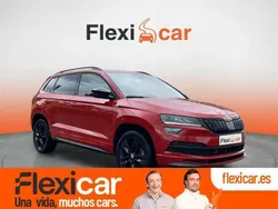 Rojo Usado 2022 Skoda Karoq SportLine SUV | 25.190 €