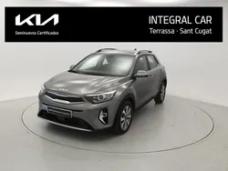Gris / plata Usado 2023 Kia Stonic SUV | 15.400 € (Buen precio)