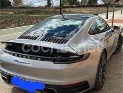 Gris / plata Usado 2020 Porsche 911 Carrera 4 Coupe | 120.000 €
