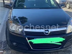 Negro Usado 2009 Opel Astra Enjoy Berlina | 3000 € (Buen precio)