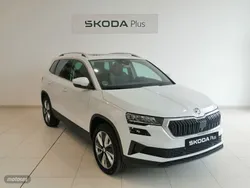 Blanco Nuevo 2024 Skoda Karoq Selection SUV | 27.750 € (Precio justo)