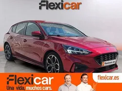 Rojo Usado 2019 Ford Focus ST-Line Berlina | 15.390 € (Precio justo)