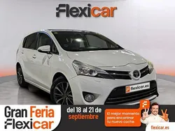 Blanco Usado 2016 Toyota Verso Advance Monovolumen | 13.690 € (Un poco caro)