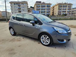 Gris Usado 2017 Opel Meriva Excellence Monovolumen | 8900 € (Precio justo)