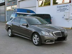 Gris Usado 2010 Mercedes E250 Avantgarde Berlina | 12.990 € (Precio justo)