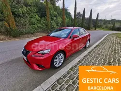 Granate Usado 2016 Lexus IS300h Executive Line Berlina | 13.490 € (Precio justo)