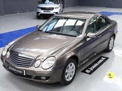 Gris Usado 2007 Mercedes E220 Elegance Berlina | 9460 € (Caro)