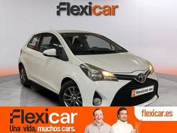 Blanco Usado 2015 Toyota Yaris Active Berlina | 9990 € (Precio justo)