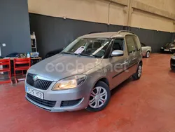 Gris / plata Usado 2014 Skoda Roomster Elegance Familiar | 4290 €