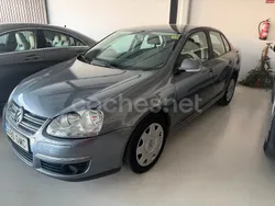 Gris / plata Usado 2009 VW Jetta Edition Berlina | 5999 € (Precio justo)